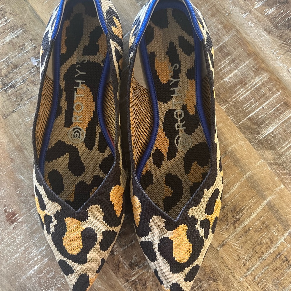 Rothy's Women's Leopard Print Flats